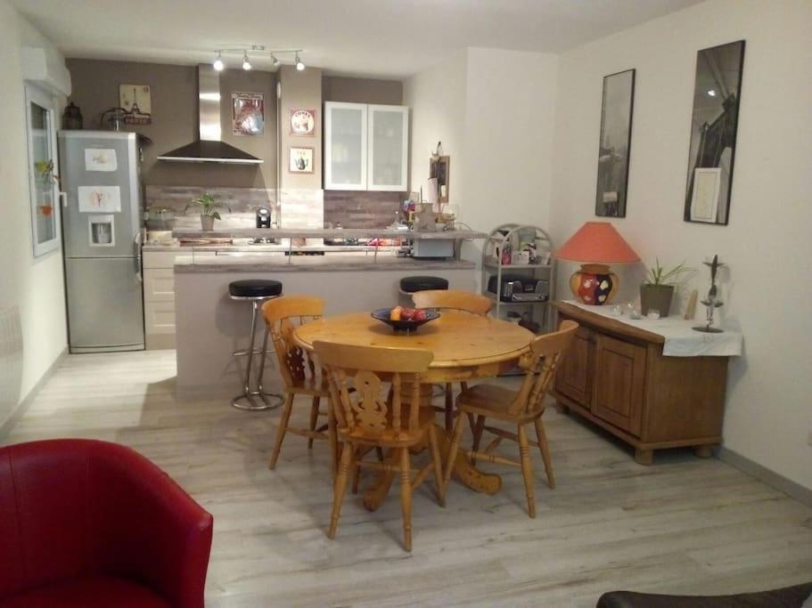 Superbe Appartement Lumineux Au Sud D Orange โอรองช์ ภายนอก รูปภาพ